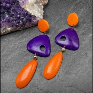 # CLIP NEW women’s vintage wood African statement earrings abstract